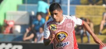 Cerro Porteño | Hugo Aquino llegó al club paraguayo que será rival de Cobresal.