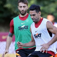 Galatasaray revela el costo de Falcao y aparecen las críticas