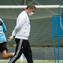 Óscar: "En el Salzburgo me ofrecieron a Vadillo y no lo fichamos"