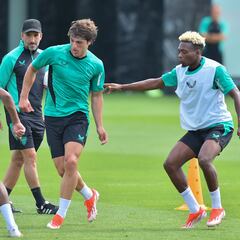 Lezama: Djaló apunta para el Valencia y Nico sale a correr