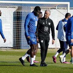 El fracaso de las vacas sagradas del Málaga