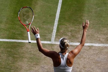 Angelique Kerber celebrates beating Venus Williams in the Wimbledon semi-finals.