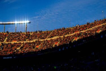 Barcelona present plans for the new Camp Nou