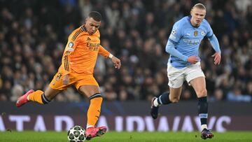 Mbappé y Haaland, en el partido entre el City y el Madrid de los playoff de la Champions.