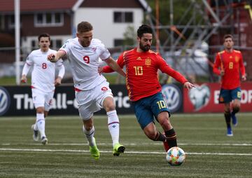 Isco y Gilli Sorensen.