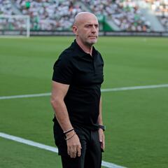 Calero, sobre Carlos Álvarez: “La necesidad a nivel económico es evidente”