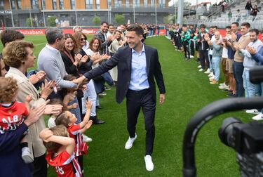 Despedida de Óscar de Marcos.