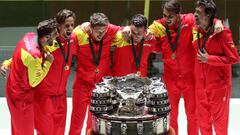 El equipo español celebra su victoria en la Copa Davis.