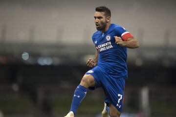 Así saldría el Cruz Azul ante el América en el Clásico Joven