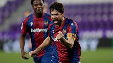 , SPAIN - JANUARY 26: Coke of Levante Celebrates 1-3 during the Spanish Copa del Rey  match between Real Valladolid v Levante on January 26, 2021 (Photo by David S. Bustamante/Soccrates/Getty Images)