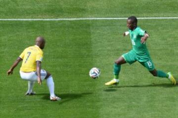 Pablo Armero y Max-Alain Gradel.