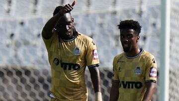 El delantero hondureño fue elegido como el mejor jugador de la jornada en la Primeira Liga de Portugal, luego de marcar doblete en el empate entre Santa Clara y Boavista.