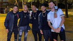 Neymar skips Barcelona court date, parties with Brazilian pals