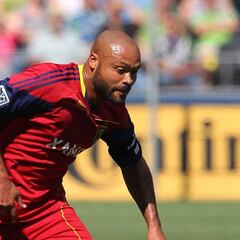 Robbie Russell de campeón en MLS a doctor durante el COVID-19