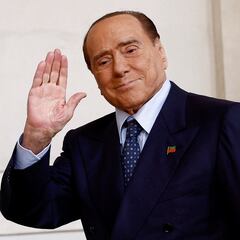 Silvio Berlusconi padece leucemia