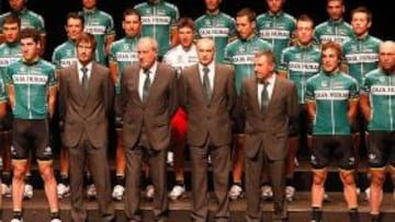 La Vuelta a España invitará al Caja Rural