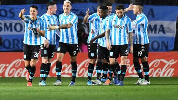 AVELLANEDA, ARGENTINA - JUNE 26: Leonardo Sigali (L) of Racing Club celebrates with teammates after scoring the third goal of his team during a match between Racing Club and Aldosivi as part of Liga Profesional 2022 at Presidente Peron Stadium on June 26, 2022 in Avellaneda, Argentina. (Photo by Rodrigo Valle/Getty Images)