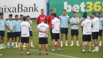 Primera comida de la plantilla de la era Machín
