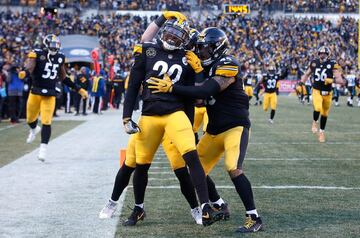 Jaguars consiguen victoria histórica contra los Steelers