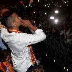 Emoción pura: Falcao y su conexión con la afición turca