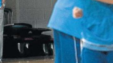 <b>ESPECTADOR FORZOSO. </b>Una lesión en el pie izquierdo ha dejado a Bullock fuera de los entrenamientos y puede apartarle hoy del partido contra el Tau.