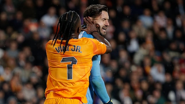 Vinicius pide perdón y se expone a una sanción de hasta cuatro partidos