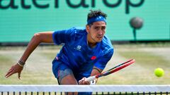 CALVIÀ (MALLORCA), 27/06/2024.- El tenista chileno Alejandro Tabilo durante el partido de semifinales del Mallorca Championships
