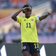 Linda Caicedo y Luis Díaz, nominados a jugadores del año