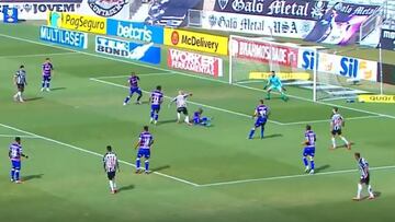 ¡A los 90'! La gran jugada que pudo hacer héroe a Vargas