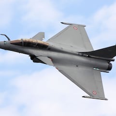 Rusia intercepta un avión y dos cazas franceses