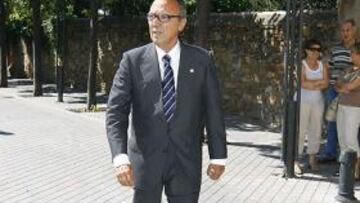 El ex presidente del FC Barcelona Joan Gaspart deseó hoy que, "por el bien" del conjunto ''culé'', el empresario Florentino Pérez, quien tofavía no ha anunciado si se presenta o no a las elecciones del próximo 14 de junio del club blanco, "no sea presidente del Real Madrid".