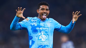 John Batista De Souza celebrates his goal 1-3 of Pachuca during the 3rd round match between Monterrey and Pachuca as part of the Liga BBVA MX, Torneo Clausura 2025 at BBVA Bancomer Stadium, on January 25, 2025 in Monterrey, Nuevo Leon, Mexico.