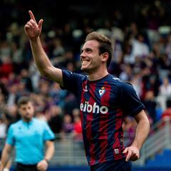 Una nueva ‘manita’ armera para volver a creer en el ascenso