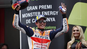 Márquez en el podio de Montmeló.