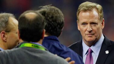 HOUSTON, TX - FEBRUARY 05: National Football League commissioner Roger Goodell stands on the podium following Super Bowl 51 at NRG Stadium on February 5, 2017 in Houston, Texas. Jamie Squire/Getty Images/AFP
== FOR NEWSPAPERS, INTERNET, TELCOS & TELEVISION USE ONLY ==