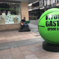 Vitoria se engalana para la Final Four de la próxima semana