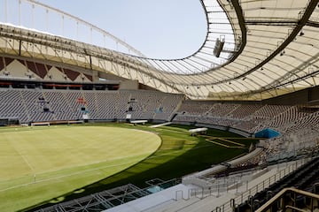 Acogerá partidos hasta los cuartos de final y el duelo por el tercer lugar. Construido en 1976, el estadio ha recibido eventos históricos como los Juegos Asiáticos, la Copa del Golfo y la Copa Asiática de la AFC. En 2019 acogió el Mundial de Atletismo, además de varios partidos de la Copa Mundial de Clubes de la FIFA™. El estadio fue remodelado de cara a Qatar 2022.