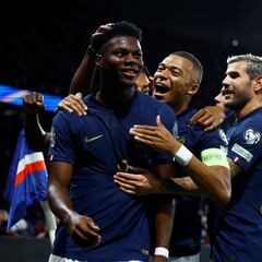 Tchouameni afila las garras