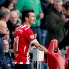 Mark van Bommel aún cuenta con Hirving Lozano en el PSV