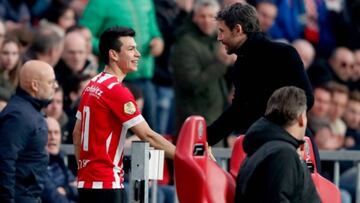 Mark van Bommel aún cuenta con Hirving Lozano en el PSV