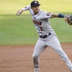 Alex Bregman, cerca de volver con los Astros