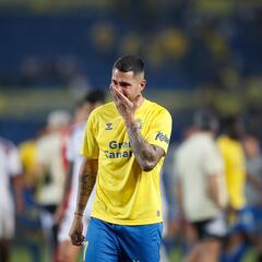 Vitolo estará en el dique seco tres semanas