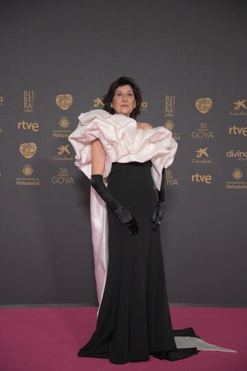 La actriz Montserrat Alcoverro a su llegada a los Premios Goya.