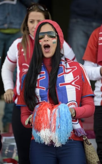 La belleza y los colores tiñeron las gradas en la primera fase de Copa América. 