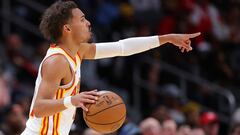 ATLANTA, GEORGIA - NOVEMBER 01: Trae Young #11 of the Atlanta Hawks runs the point against the Washington Wizards during the third quarter at State Farm Arena on November 01, 2023 in Atlanta, Georgia. NOTE TO USER: User expressly acknowledges and agrees that, by downloading and/or using this photograph, user is consenting to the terms and conditions of the Getty Images License Agreement.   Kevin C. Cox/Getty Images/AFP (Photo by Kevin C. Cox / GETTY IMAGES NORTH AMERICA / Getty Images via AFP)