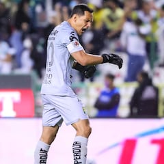 ¡Tú eres un roble! Así anuncia León que Rodolfo Cota estará 5 años más con los Esmeraldas