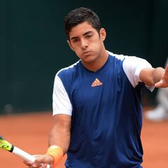 Garín vence a uno de los favoritos y está en cuartos en Newport