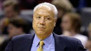 <b>MALOS RESULTADOS.</B> Los pobres resultados del equipo esta temporada han provocado la marcha de Wilkens.