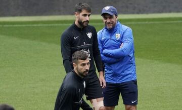 Pablo Guede, con Luis Muñoz y Vadillo.