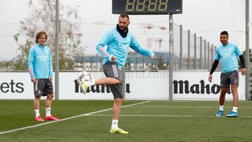 Karim Benzema, durante el &uacute;ltimo entrenamiento del Real Madrid.